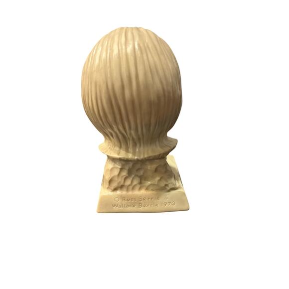 Vintage Russ Berrie Big Eyed Girl Figurine: "I Think You're Nice" Resin Statue - Picture 3 of 5